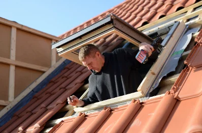 Pose de fenêtres de toit Velux à Brainans